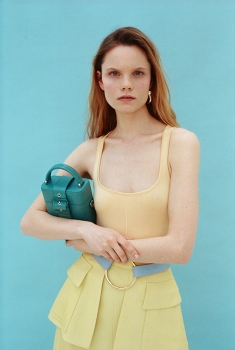 http://julie-nivert.com/files/gimgs/th-70_julie-nivert-jules-faure-express-10-march19-3_v2.jpg