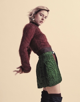 http://julie-nivert.com/files/gimgs/th-70_julie_nivert_MarionBarbeau-06_022_v2.jpg
